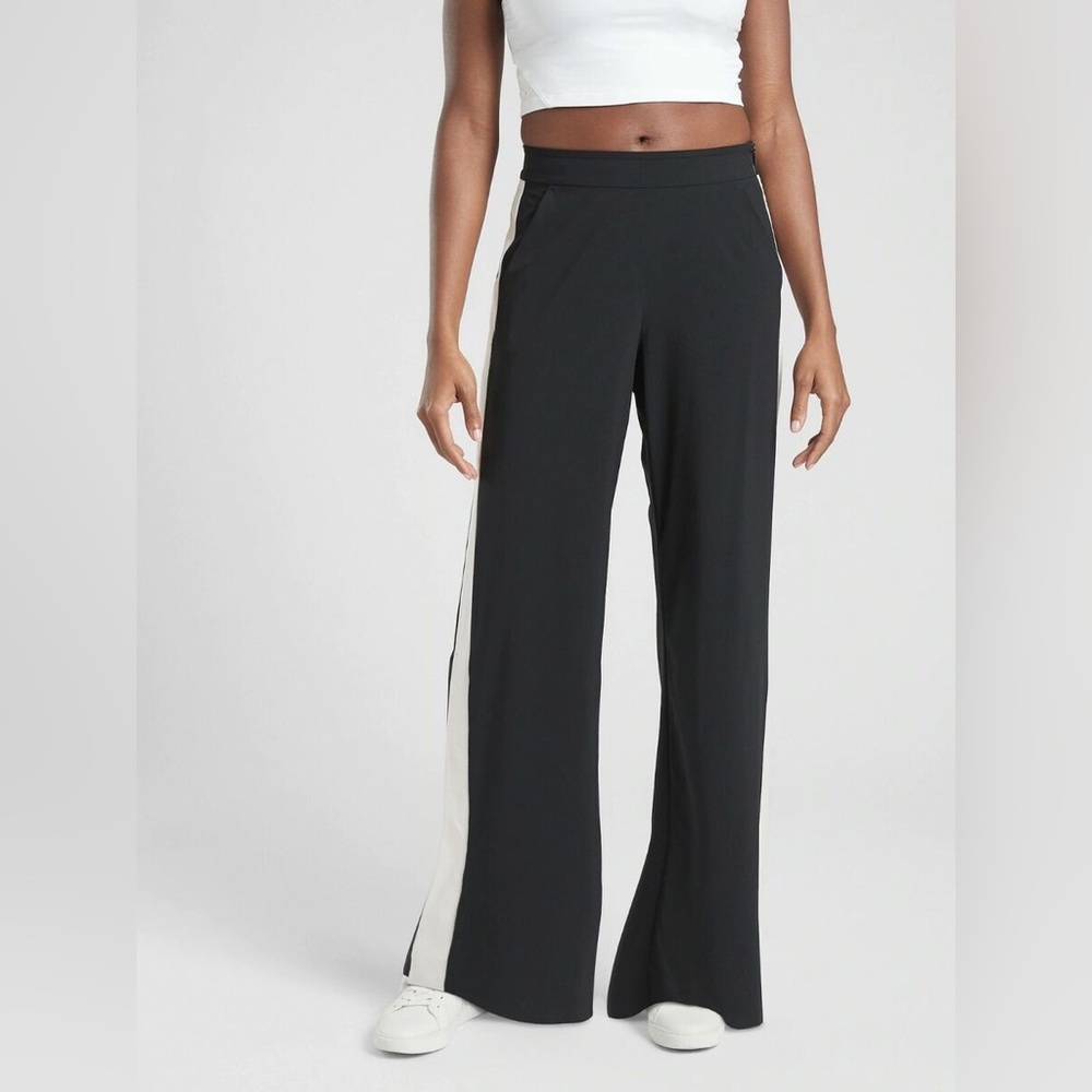 Athleta Luxe Gramercy Track Trousers in Black & White, size 10 - Picture 3 of 15